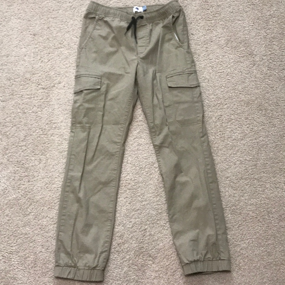 Old navy khaki pants